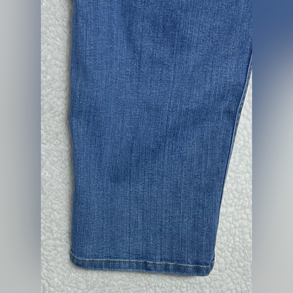 TWO LL Bean Jeans Mens 40x28 Blue BeanFlex Standard Fit Straight Leg Medium Wash - Picture 12 of 15